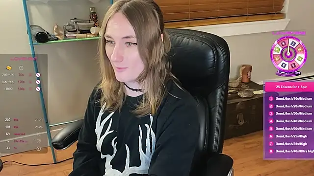 luluvaladon online show from 02/16/25, 02:20