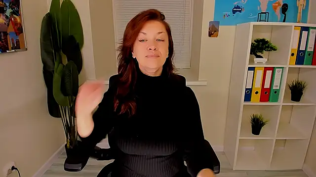 AnaMills online show from 11/11/25, 10:15