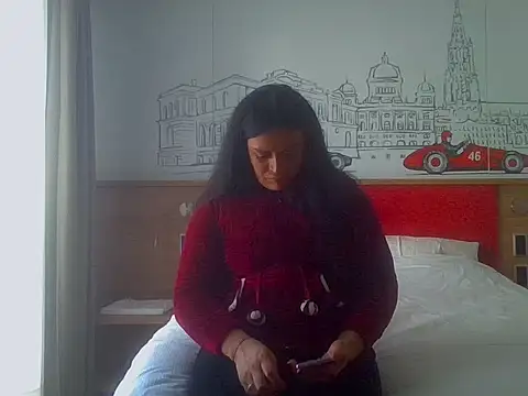 luanadigarda online show from 02/09/25, 03:01