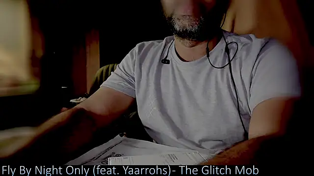 Snapshot of _x_rated_ chatting on 10/15/25, 05:46 x rated online show from 10/15/25, 05:46