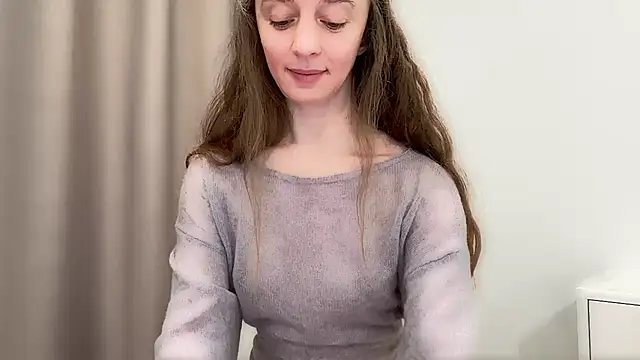 ShySchoolGirl online show from 12/19/25, 03:19