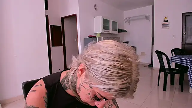 Snapshot of handipandapok chatting on 01/16/25, 03:24 handipandapok online show from 01/16/25, 03:24