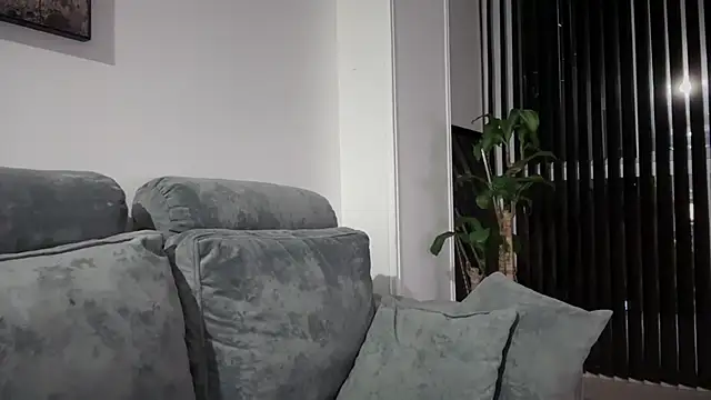 Snapshot of MarcellaGriffin chatting on 03/02/25, 01:15 MarcellaGriffin online show from 03/02/25, 01:15