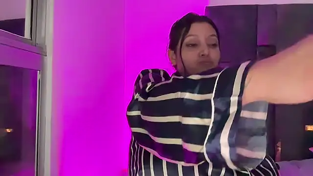 Snapshot of MarcellaGriffin chatting on 03/19/25, 07:29 MarcellaGriffin online show from 03/19/25, 07:29