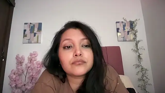 Snapshot of MarcellaGriffin chatting on 10/03/25, 03:25 MarcellaGriffin online show from 10/03/25, 03:25