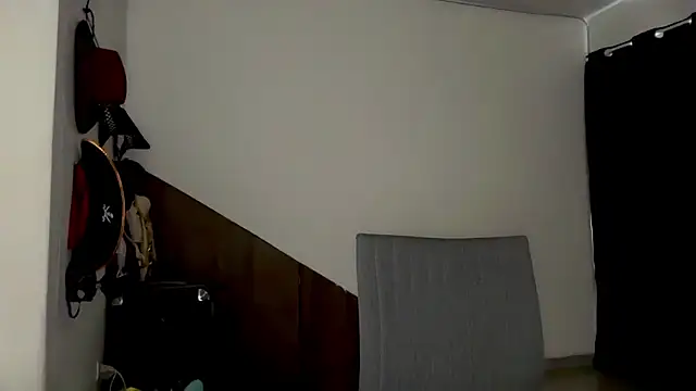 Snapshot of MarcellaGriffin chatting on 10/28/25, 07:16 MarcellaGriffin online show from 10/28/25, 07:16