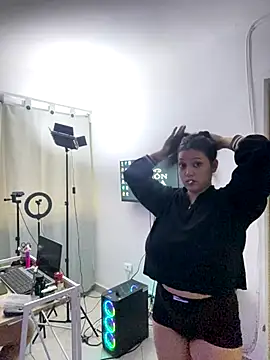 Snapshot of MarcellaGriffin chatting on 11/29/25, 06:55 MarcellaGriffin online show from 11/29/25, 06:55