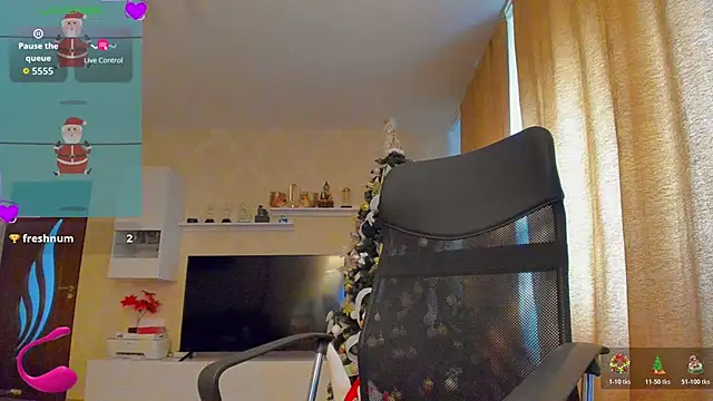 hot evil queen online show from 12/14/25, 10:09