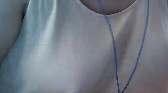 Snapshot of giga-bite chatting on 03/06/25, 07:03 giga-bite online show from 03/06/25, 07:03