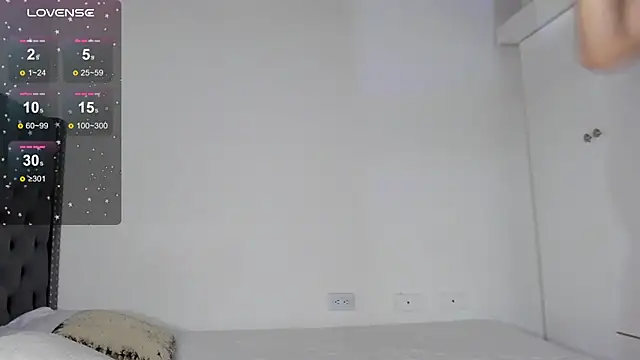 sophia clark1 online show from 03/08/25, 10:34