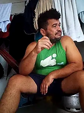 Snapshot of tarra122 chatting on 02/19/26, 03:41 tarra122 online show from 02/19/26, 03:41