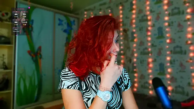 SmokyRose online show from 11/17/25, 12:00