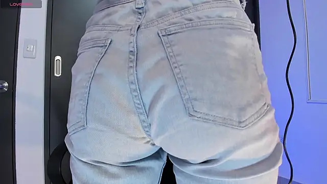 MeganWhite3 online show from 10/21/25, 03:07