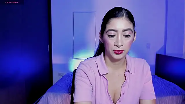 MeganWhite3 online show from 04/10/26, 03:23