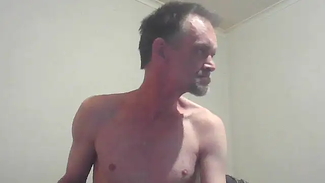 Snapshot of TooFknHorny1 chatting on 09/17/25, 08:32 TooFknHorny1 online show from 09/17/25, 08:32