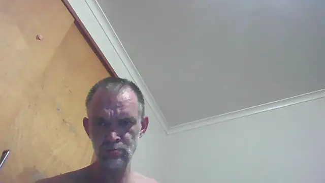 Snapshot of TooFknHorny1 chatting on 10/16/25, 06:14 TooFknHorny1 online show from 10/16/25, 06:14