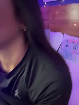 mahia queen online show from 04/05/26, 11:07