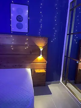 mahia queen online show from 04/08/26, 11:32