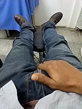 Theplesure007 online show from 03/04/25, 07:41