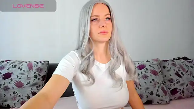 DiamondKay online show from 01/07/25, 07:42