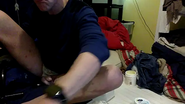 londonfuckwhore online show from 12/01/25, 01:10