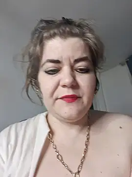 Snapshot of cindybbwsquirt chatting on 01/28/25, 05:00 cindybbwsquirt online show from 01/28/25, 05:00