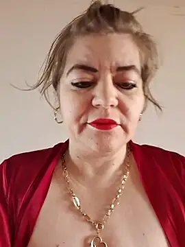 Snapshot of cindybbwsquirt chatting on 02/23/25, 05:56 cindybbwsquirt online show from 02/23/25, 05:56