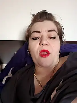 Snapshot of cindybbwsquirt chatting on 02/24/25, 05:22 cindybbwsquirt online show from 02/24/25, 05:22