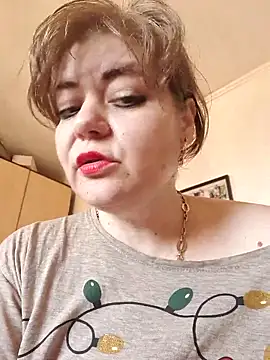 Snapshot of cindybbwsquirt chatting on 03/19/25, 11:50 cindybbwsquirt online show from 03/19/25, 11:50