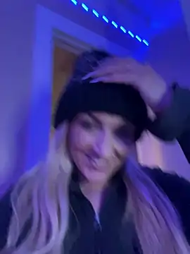 LittleMissEeve online show from 02/20/25, 01:46