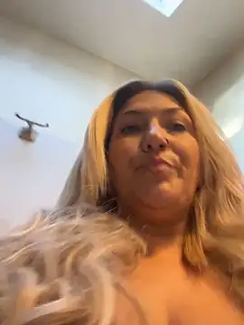 LittleMissEeve online show from 09/24/25, 10:02