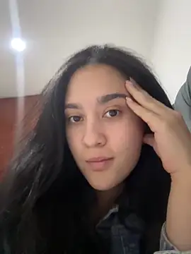 Snapshot of Nina_lovi chatting on 12/02/24, 01:14 Nina lovi online show from 12/02/24, 01:14