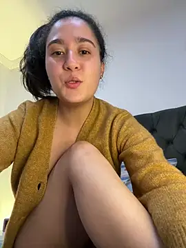 Snapshot of Nina_lovi chatting on 03/12/25, 02:41 Nina lovi online show from 03/12/25, 02:41