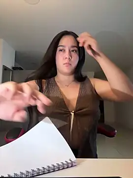 Nina lovi online show from 03/04/26, 12:38