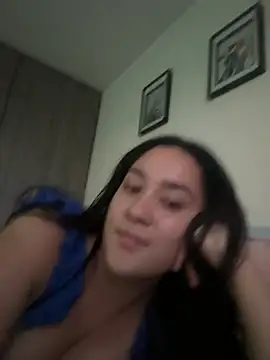 Nina lovi online show from 04/16/26, 11:18