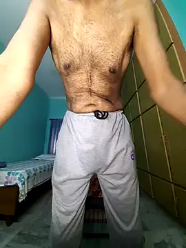 Snapshot of hornyindianmale82 chatting on 02/23/25, 10:28 hornyindianmale82 online show from 02/23/25, 10:28