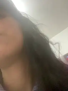 Snapshot of Sarah-safada chatting on 08/04/26, 02:48 Sarah-safada online show from 08/04/26, 02:48