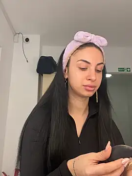 MeganHopeX online show from 12/10/24, 05:39