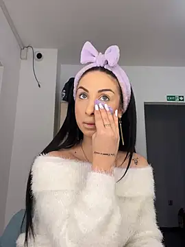 MeganHopeX online show from 01/15/25, 06:54