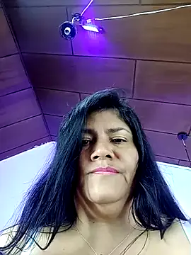 Snapshot of salomexlove_20 chatting on 03/11/25, 12:39 salomexlove 20 online show from 03/11/25, 12:39