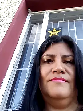 Snapshot of salomexlove_20 chatting on 09/21/25, 12:51 salomexlove 20 online show from 09/21/25, 12:51