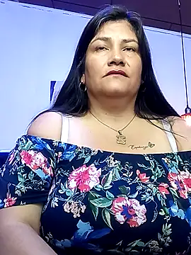 Snapshot of salomexlove_20 chatting on 10/11/25, 12:58 salomexlove 20 online show from 10/11/25, 12:58