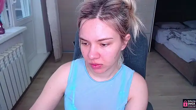 Lana  Nova online show from 05/06/26, 05:57