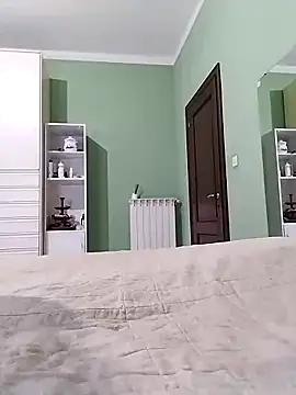 Vivian115 online show from 05/17/26, 04:58