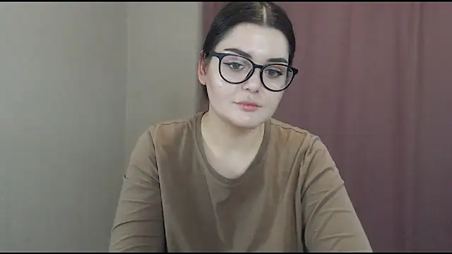 ohhhMie online show from 02/20/25, 04:14