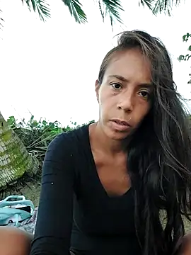 Luna-Natural online show from 10/22/25, 09:14