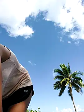 Luna-Natural online show from 11/06/25, 03:24