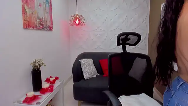 Sharon tits online show from 03/21/26, 09:40