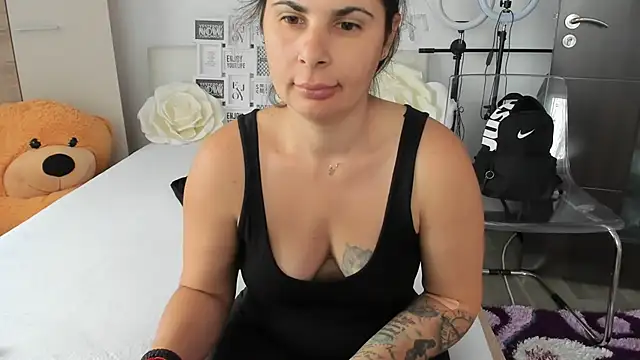 sweetemy4u online show from 10/02/25, 09:27