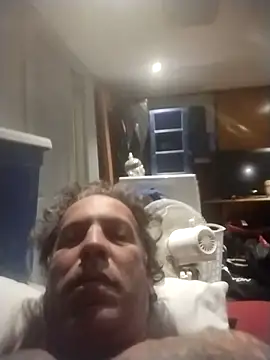 Snapshot of trucker1979 chatting on 11/01/25, 08:38 trucker1979 online show from 11/01/25, 08:38